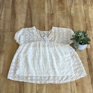 Elegant White Floral Women's Top